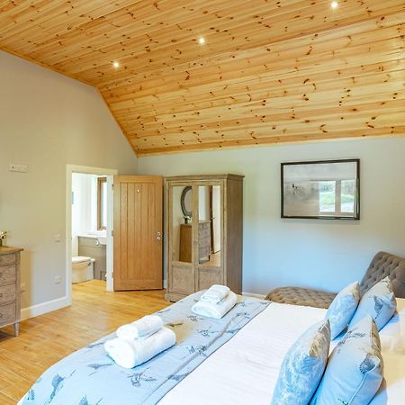 Osprey Lodge 1 With Hot Tub ニュートン・スチュワート エクステリア 写真